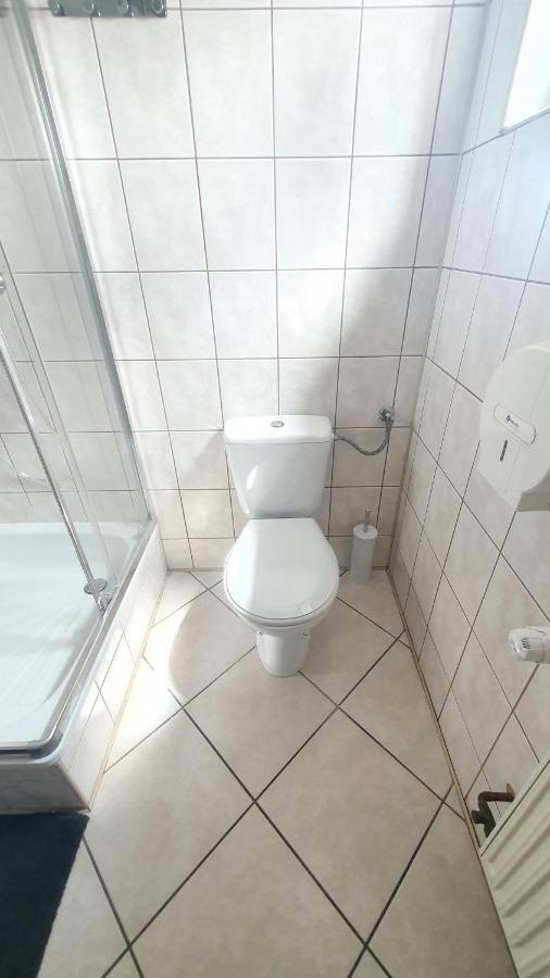 Pokoje Do Wynajecia Piastowska Międzyrzecz Exterior foto